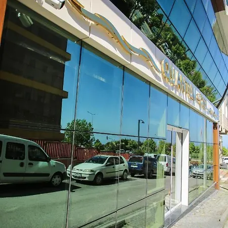 Quantum 3* טראבזון