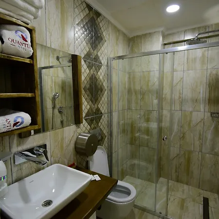 מלון Quantum טראבזון