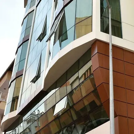 Quantum 3* טראבזון