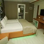 Hotel Quantum 3*