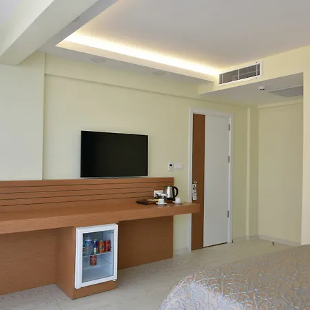 Quantum Hotel 3*